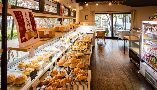 まどパン江津本店 | 店舗一覧 | まどパン まどカフェ | 江津本店